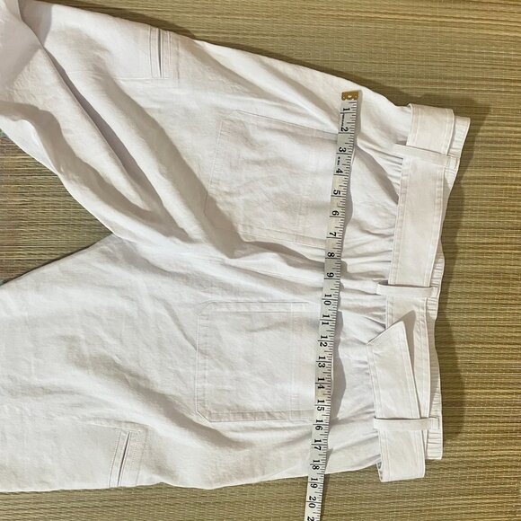 VINCE Capri Pants With Belt - Picture 7 of 11